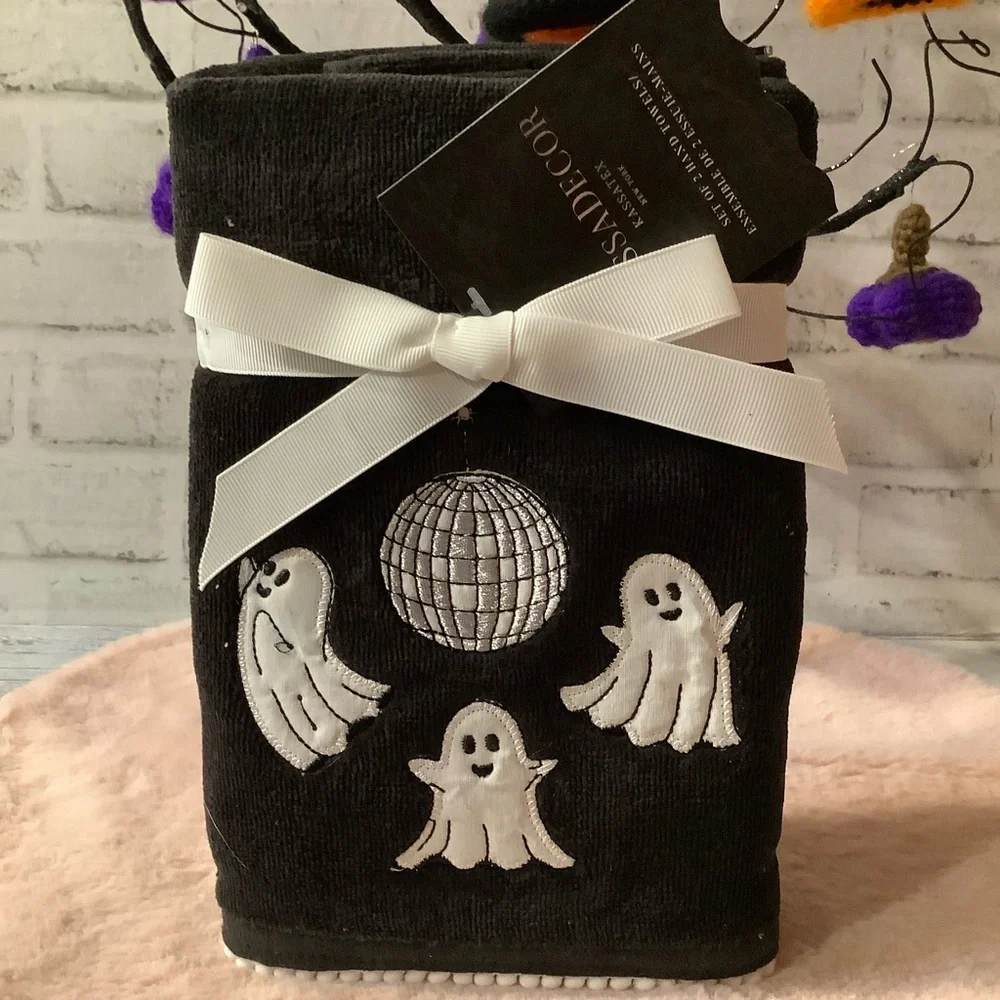 KASSADECOR Set Of 2 Disco Ghosts Hand Towels